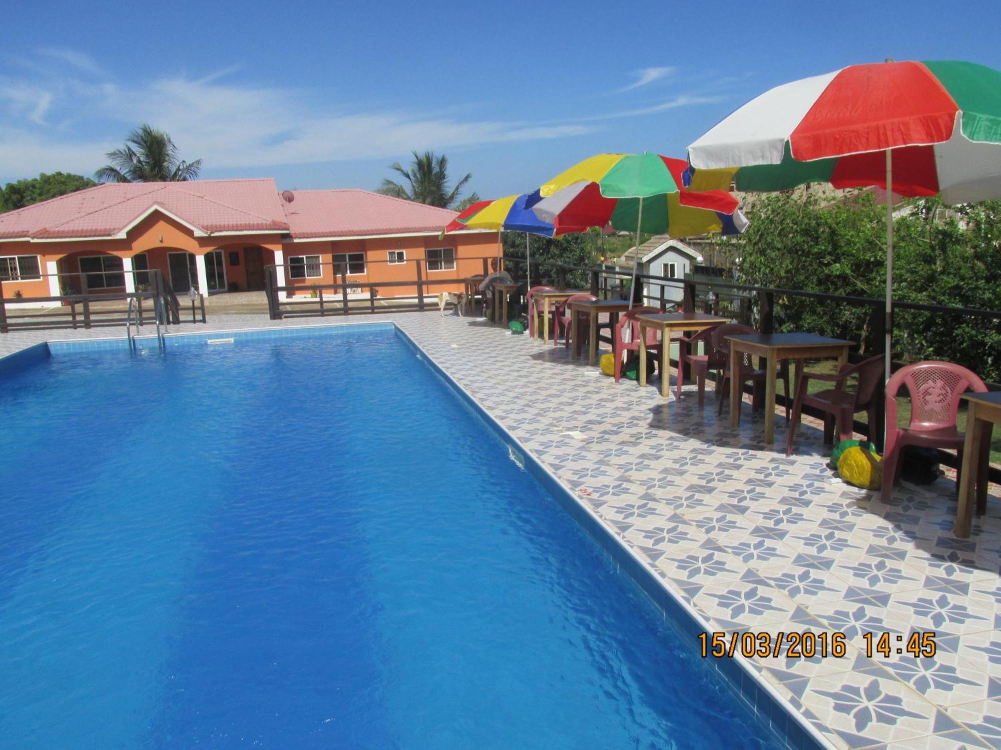 Jamaica Inn Guest House Botianaw ภายนอก รูปภาพ
