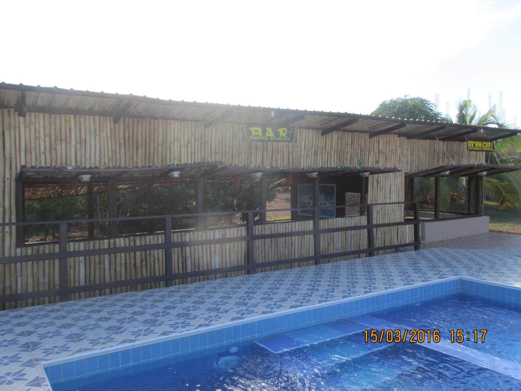 Jamaica Inn Guest House Botianaw ภายนอก รูปภาพ