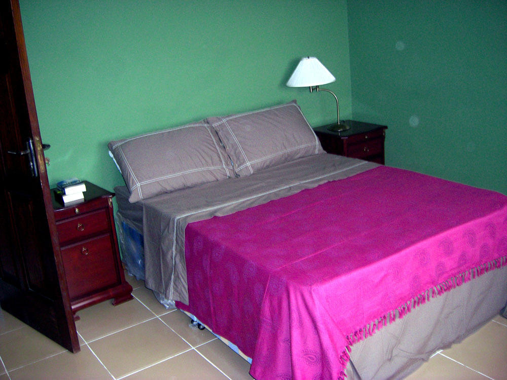 Jamaica Inn Guest House Botianaw ห้อง รูปภาพ